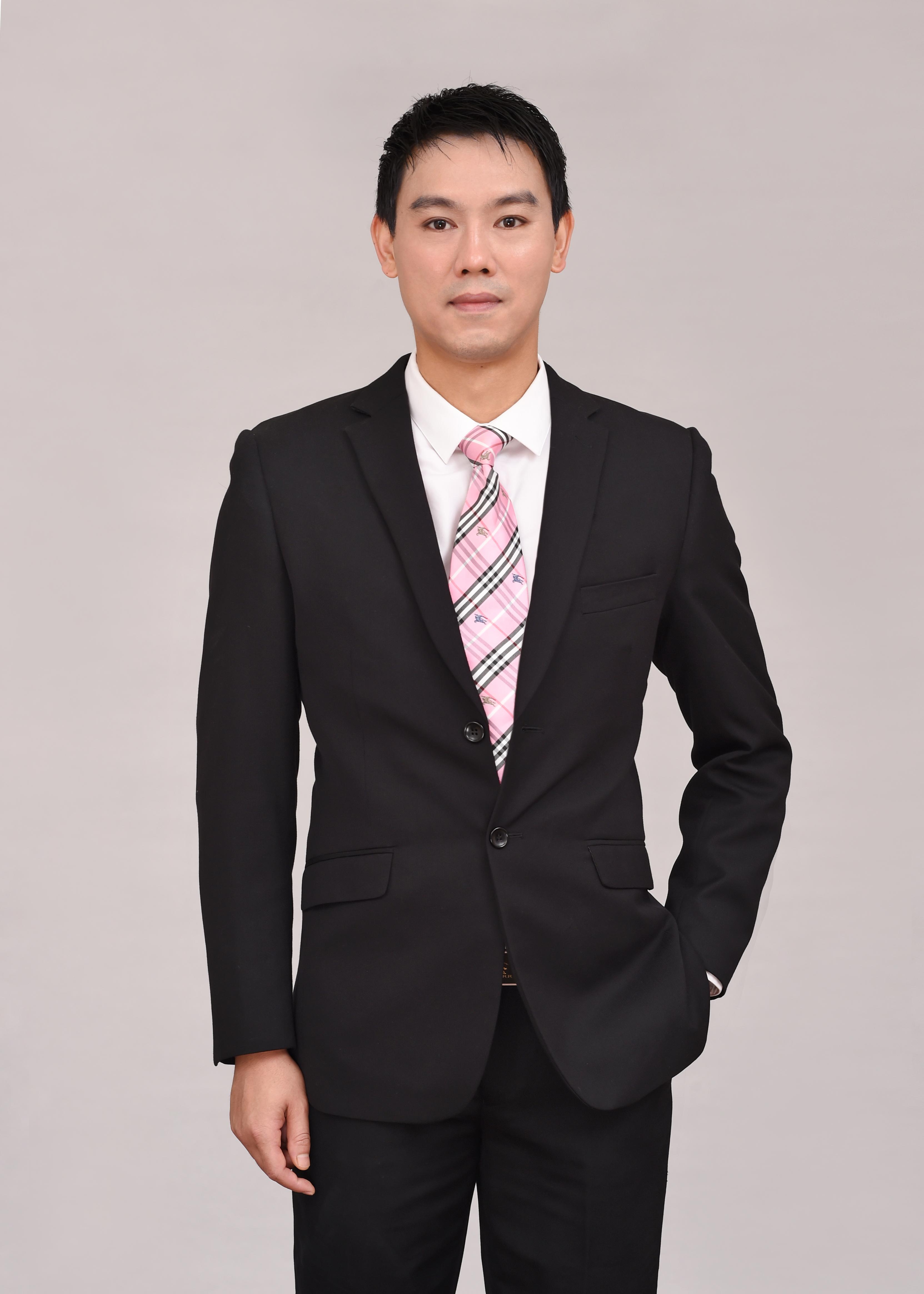 吴埂珐 制作统筹负责人